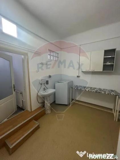 Spațiu comercial, de 77 mp, în Ultracentral