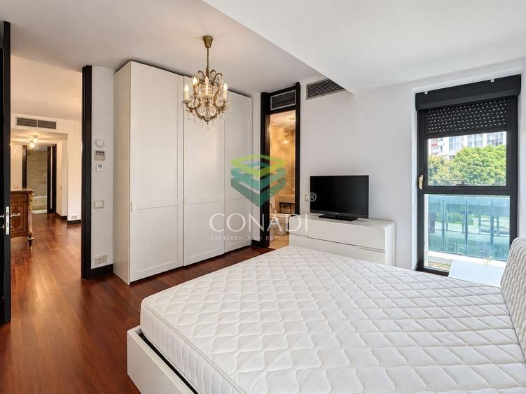 Apartament cu 3 camere semidecomandat în Arcul de Triumf