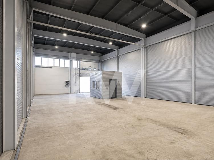 Spațiu industrial, de 300 mp, în Bartolomeu