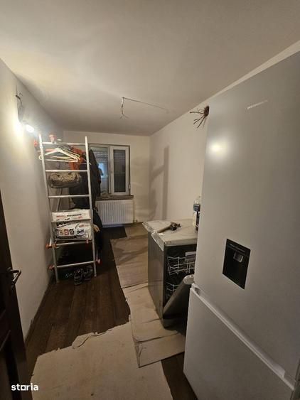 Casă cu 4 camere în Băiculești