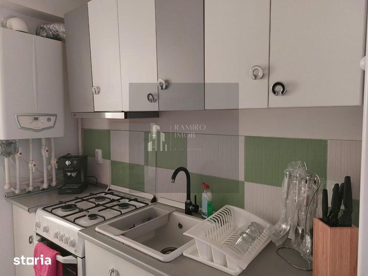 Apartament cu 2 camere decomandat, mobilat în Central — fotografia 3