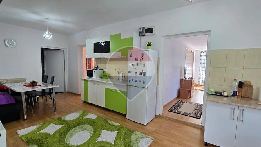 Casă cu 3 camere cu Teren 1320 Mp în Ațel