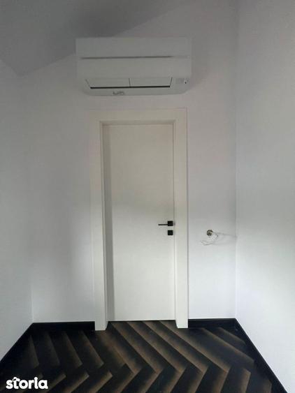 Apartament cu 8 camere în Mitropolie
