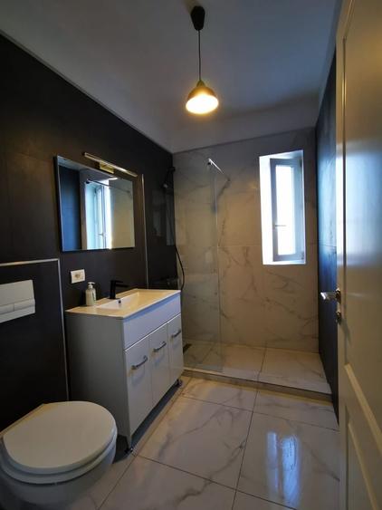 Apartament cu 2 camere semidecomandat, mobilat în Giroc