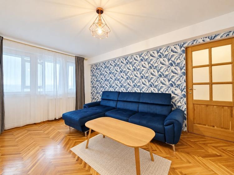 Apartament cu 2 camere decomandat în Mazepa 1