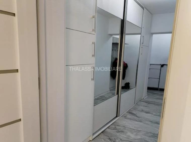 Garsonieră decomandată, mobilată în Ultracentral
