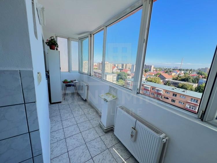 Apartament cu 3 camere decomandat, mobilat în Astra