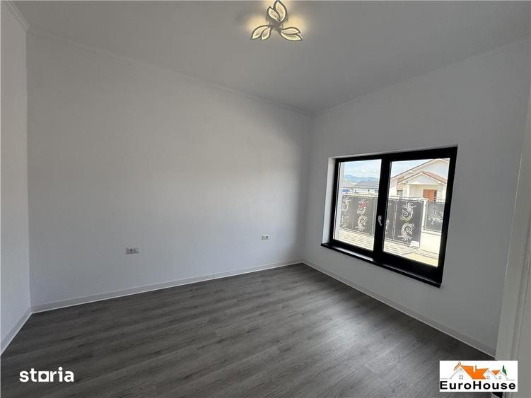 Casă cu 4 camere cu Teren 424 Mp în Central