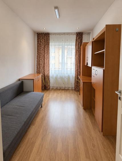 Apartament cu 3 camere decomandat, mobilat în Mănăștur