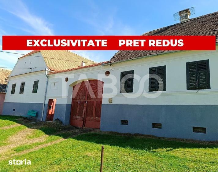 Casă cu 4 camere cu Teren 300 Mp în Roșia