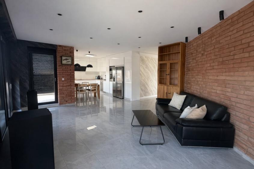 Apartament 3 camere LUX | 2 băi | Terase 60 mp | Parcare - 1