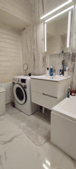 Apartament cu 2 camere decomandat, mobilat în Vișani