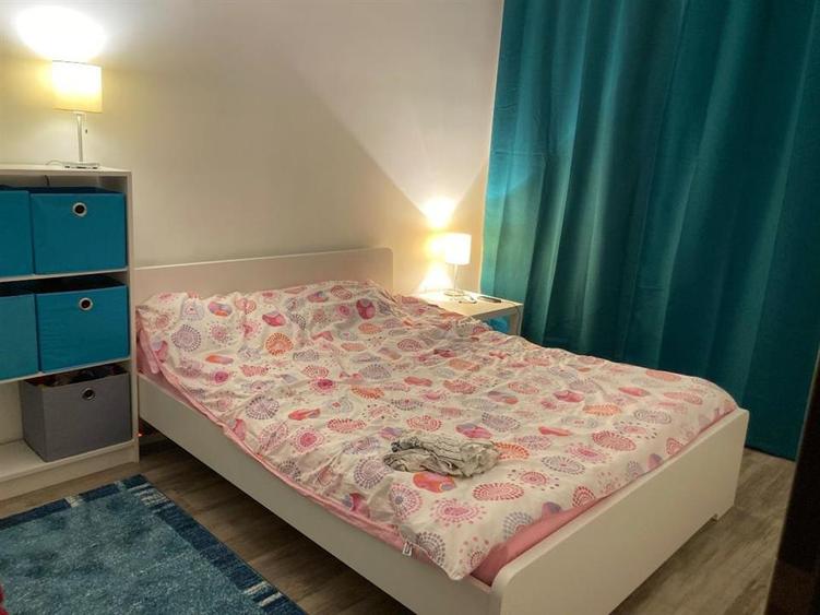 Apartament cu 2 camere semidecomandat, mobilat în Turnișor