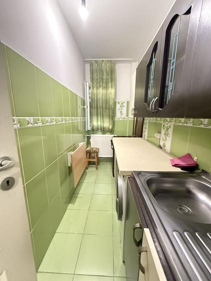 Garsonieră decomandată în Drumul Taberei