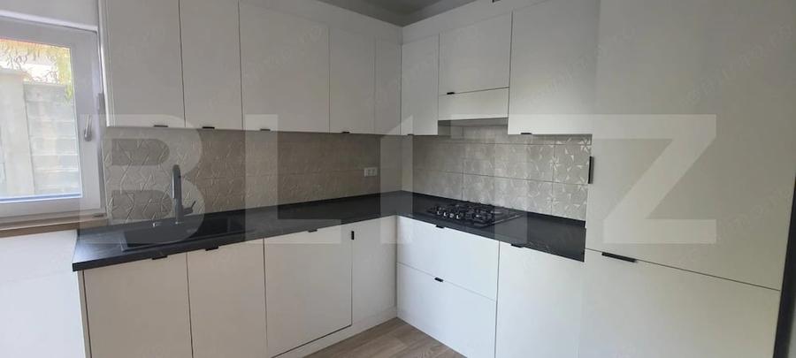 Casă cu Teren 425 Mp în Filiași