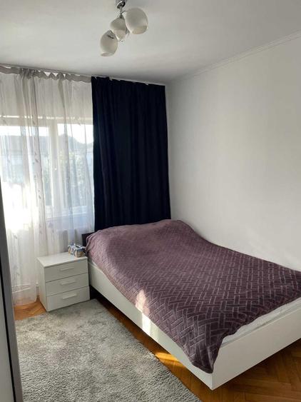 Apartament cu 3 camere decomandat în Rogerius