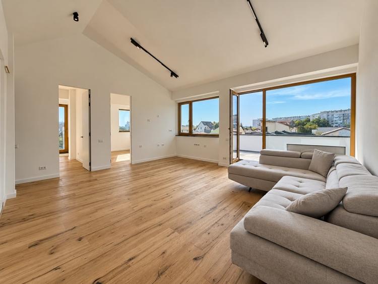 Apartament cu 4 camere decomandat, mobilat în Domenii