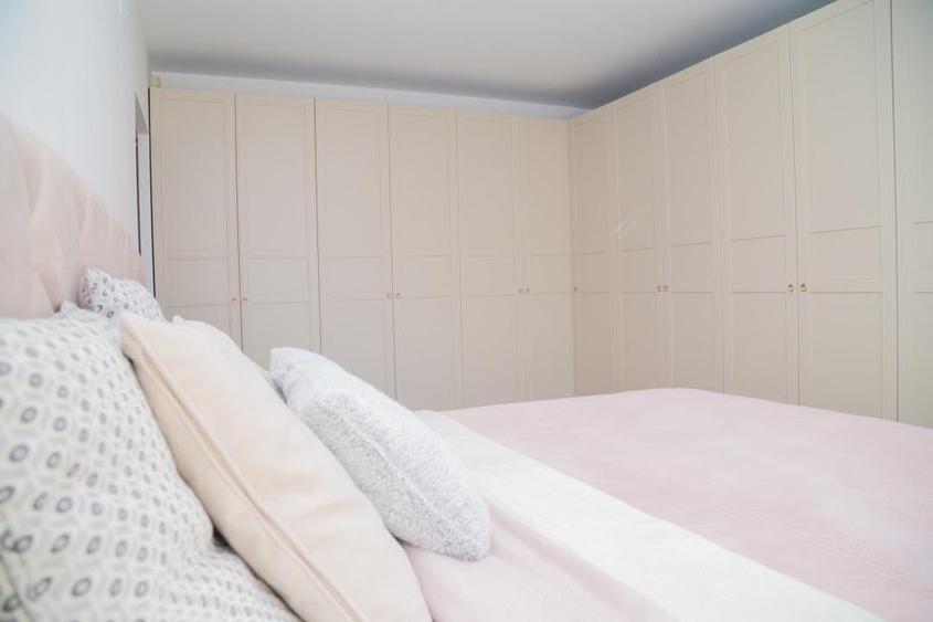Apartament cu 3 camere decomandat, mobilat în Străulești