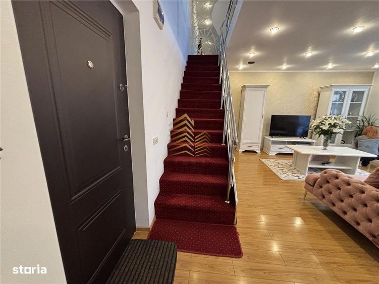 Apartament cu 4 camere decomandat în Ciupercenii Noi