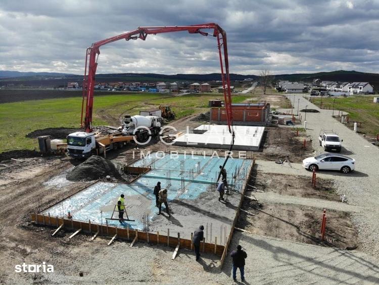 Casă cu 4 camere cu Teren 356 Mp în Șura Mică