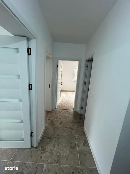 Apartament cu 2 camere decomandat în Rediu