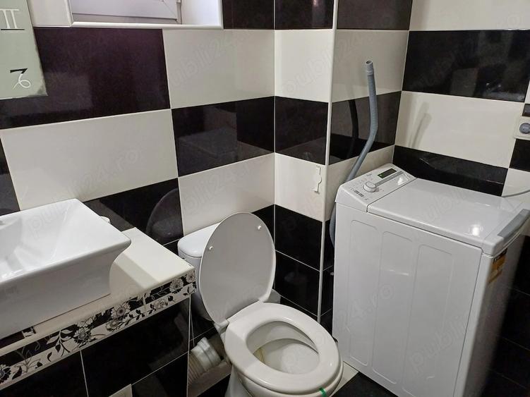 Apartament cu 2 camere decomandat în Energiei