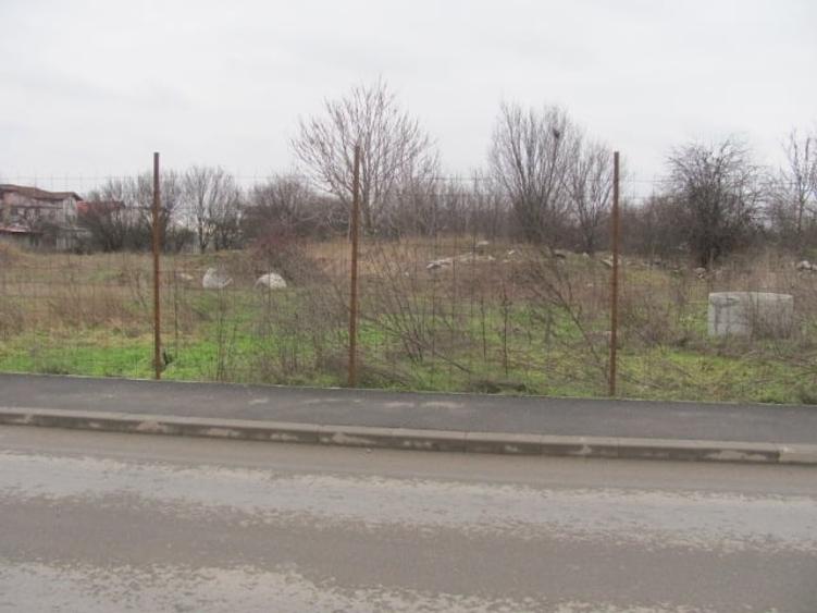 Teren Construcții intravilan de 2500 mp, în Prelungirea Ghencea