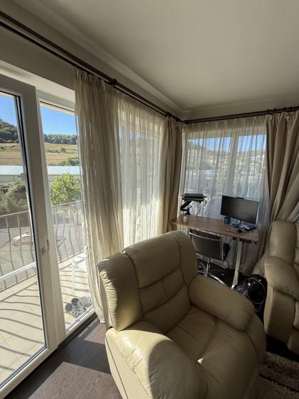 Apartament cu 2 camere semidecomandat în Florești