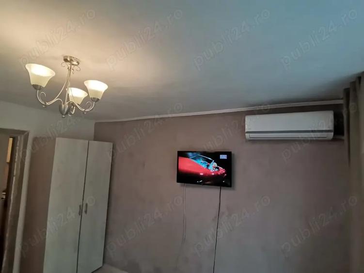 Garsonieră decomandată în Păcii