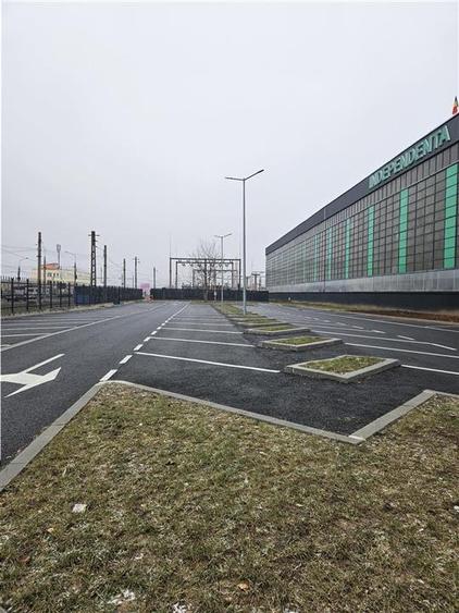Teren construcție, în Industrial Est