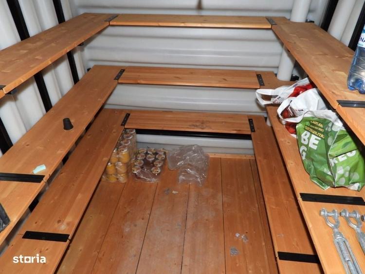 Casă cu 3 camere în Urleta