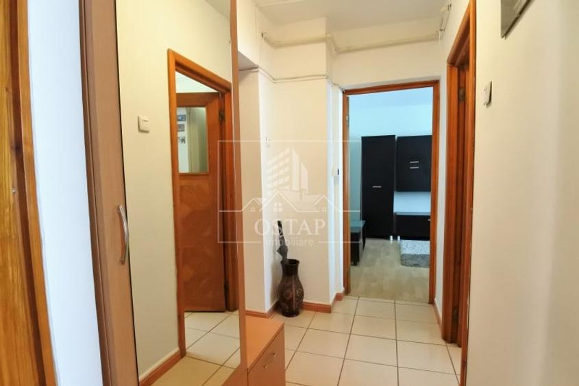Apartament cu 2 camere decomandat, mobilat în Bistrița Lac