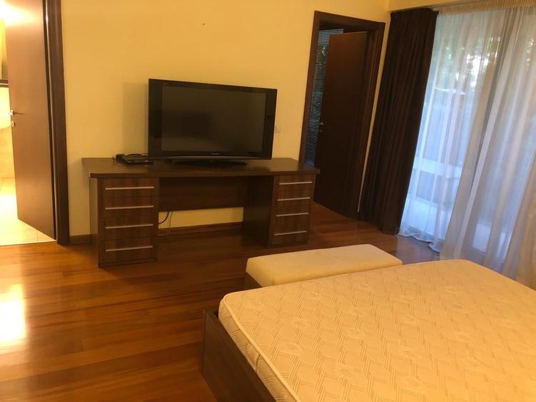 Apartament cu 3 camere decomandat în Primăverii
