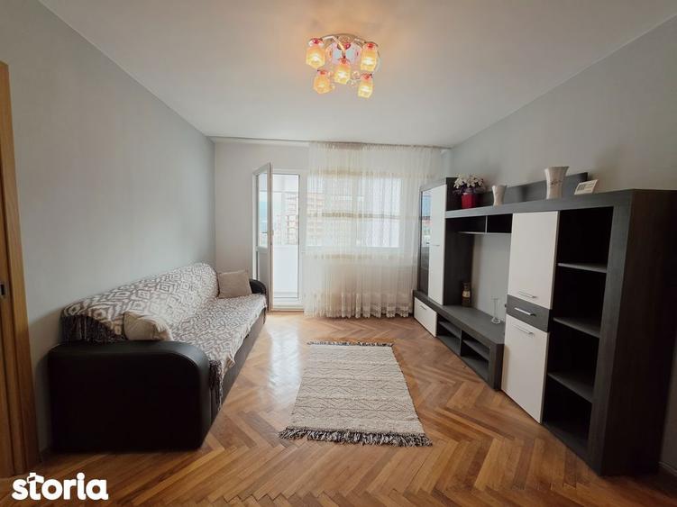 Apartament cu 3 camere, mobilat în Astra