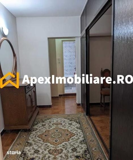 Apartament cu 2 camere decomandat în 13 Septembrie