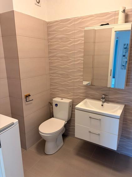 Apartament cu 3 camere decomandat în Chiajna