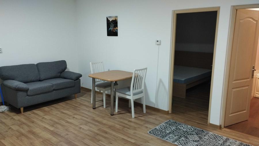 Dau in chirie ap. 2 camere - 4
