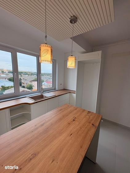 Apartament cu 3 camere decomandat în Burdujeni