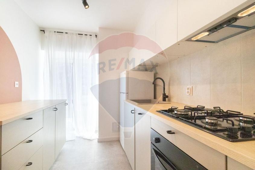 Apartament cu 2 camere decomandat, mobilat în Unirii