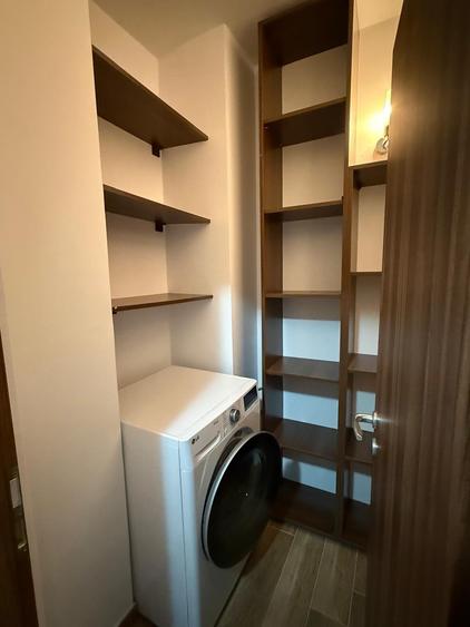 Apartament cu 3 camere decomandat, mobilat în Gara