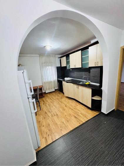 Apartament cu 2 camere nedecomandat în Lipovei