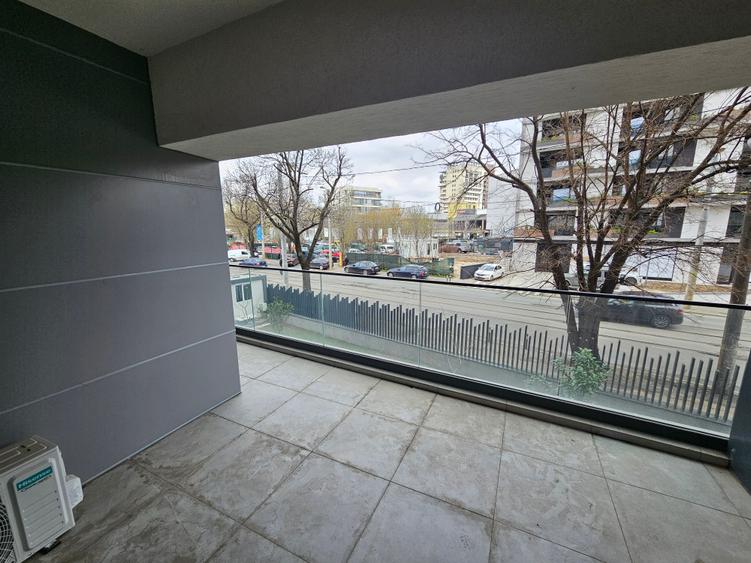Apartament cu 2 camere decomandat, mobilat în Vitan Mall