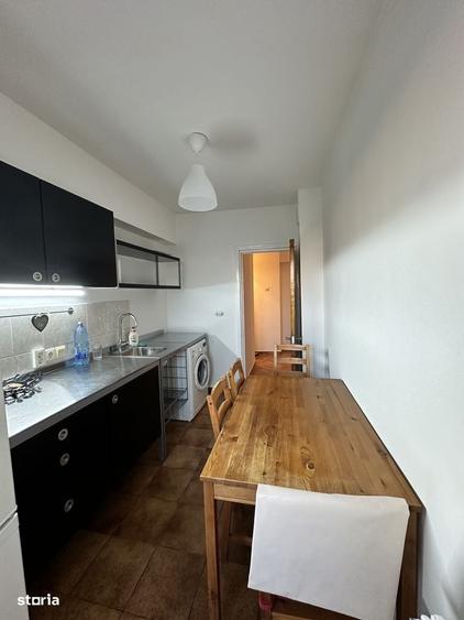 Apartament cu 3 camere în Titulescu