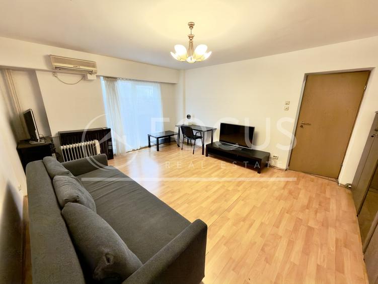 Apartament cu 2 camere decomandat, mobilat în Victoriei