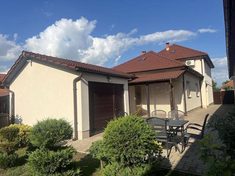 Casă cu 4 camere în Livada