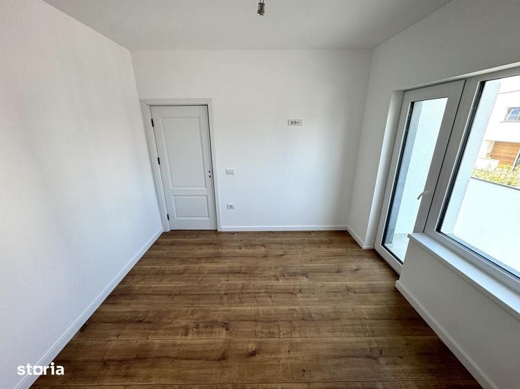 Casă cu 4 camere în Valea Lupului