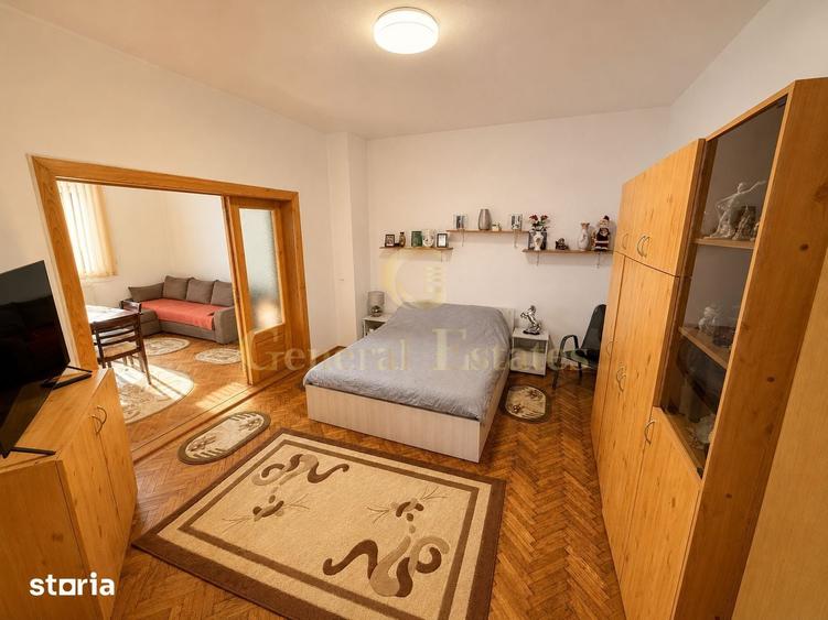 Casă cu 5 camere cu Teren 1690 Mp în Turcheș