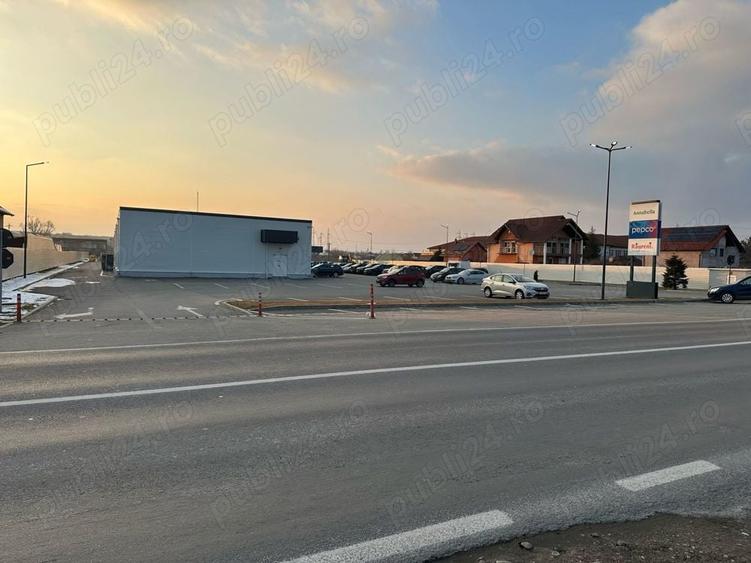Casă cu 6 camere cu Teren 5800 Mp în Băbeni