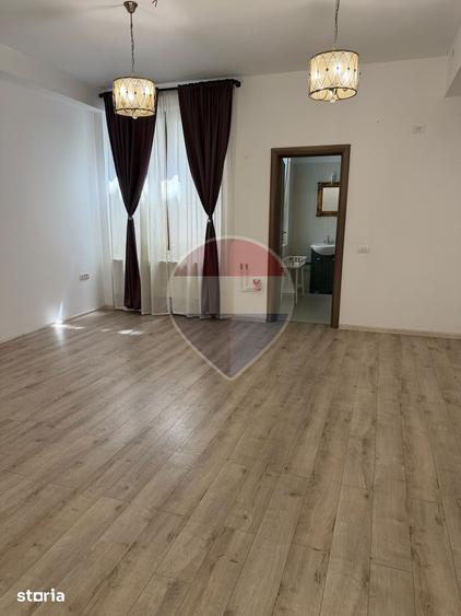 Spa?iu de birouri de 34mp de inchiriat,centrul vechi - 7