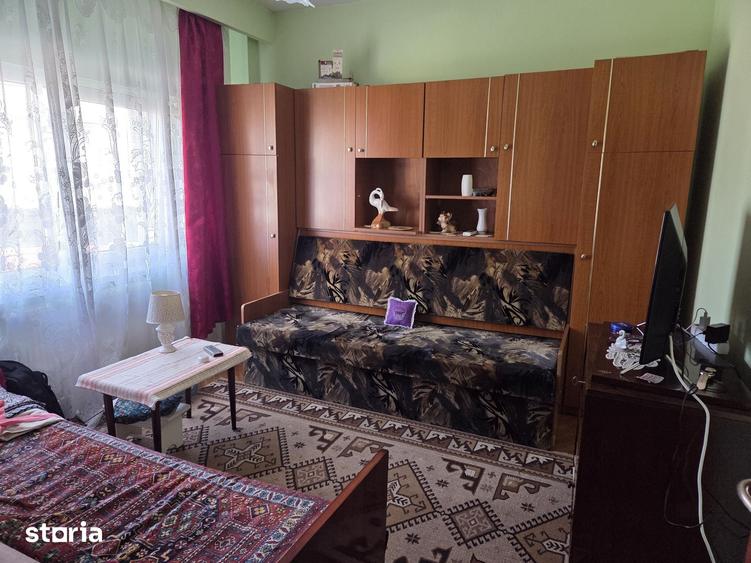 Apartament cu 2 camere în Petros